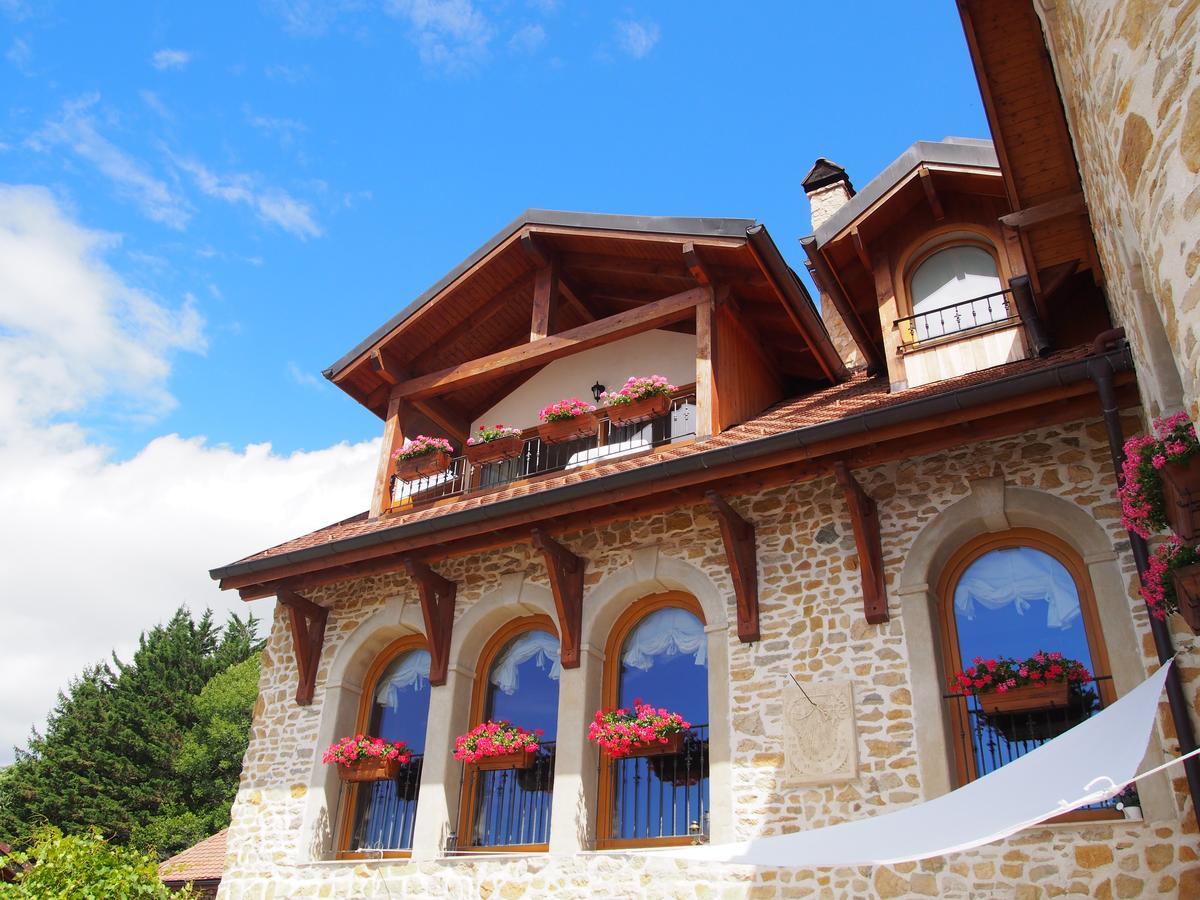 Bed and Breakfast Les Lumieres De Geneve Grilly Exteriér fotografie